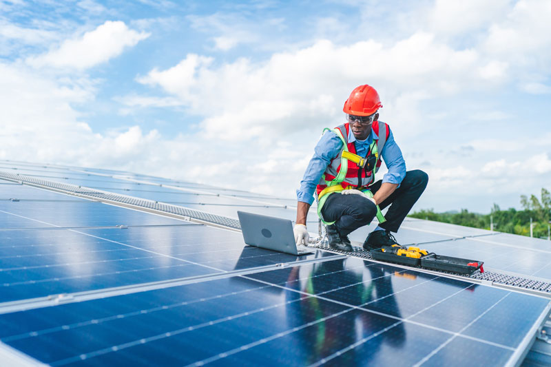 ¿Conoces los beneficios de las placas solares fotovoltaicas?