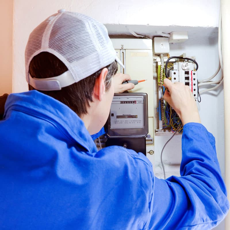 Electricistas presentes en el sector desde el 2001